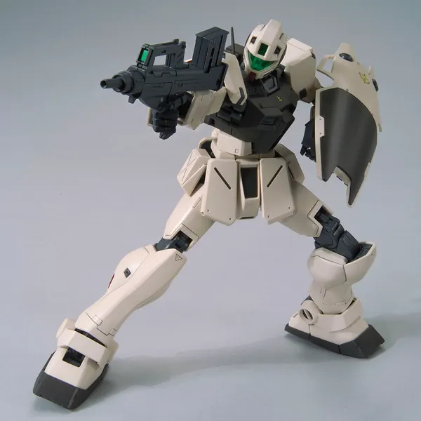 MG 1/100 ジム・コマンド(コロニー戦仕様)(3)