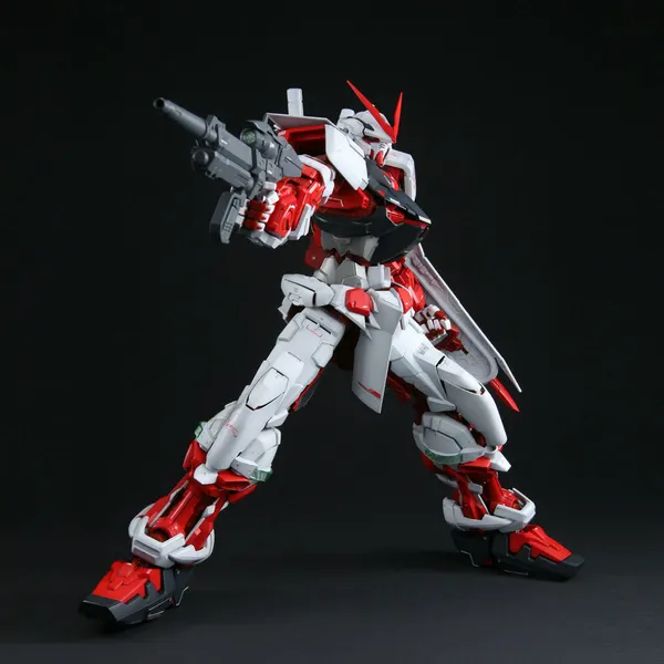 PG 1/60 ガンダムアストレイ レッドフレーム(3)