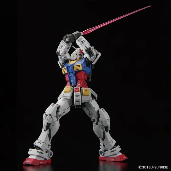 RG 1/144 RX-78-2 ガンダム Ver.2.0(4)
