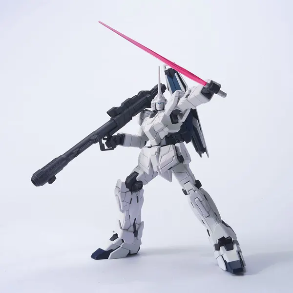 HGUC 1/144 ユニコーンガンダム ユニコーンモード(3)
