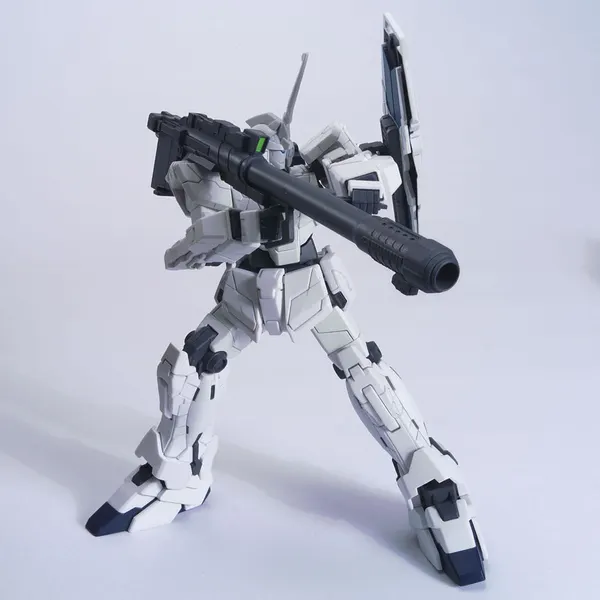 HGUC 1/144 ユニコーンガンダム ユニコーンモード(4)
